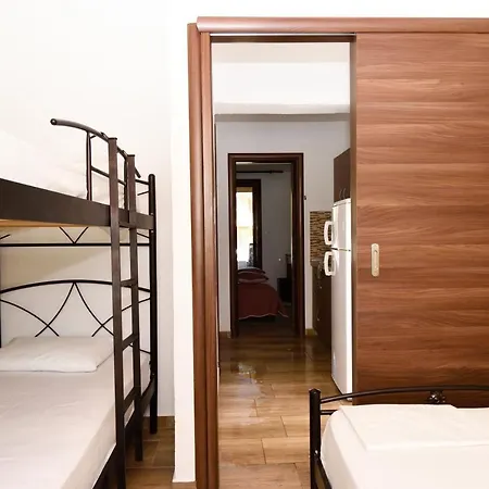 Anna Pousi Studios & Apartment Ormos Panagias Exterior photo