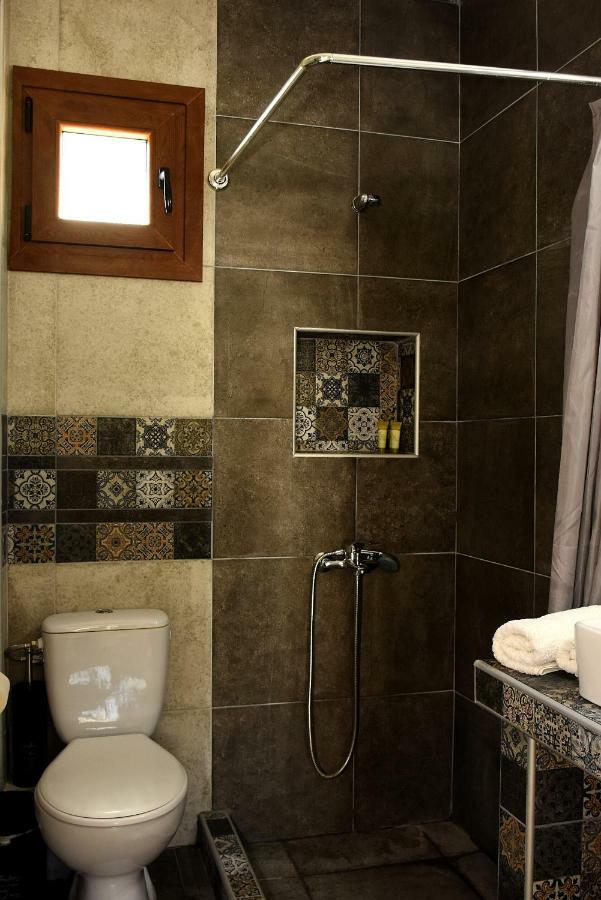 Anna Pousi & Apartment *